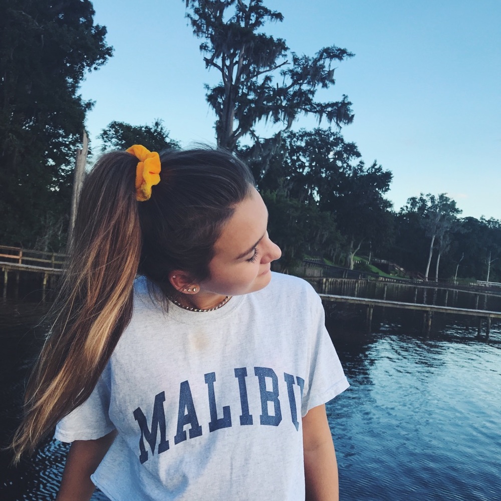 Meet your Posher, Olivia